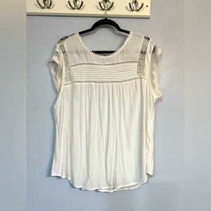 White sheet blouse